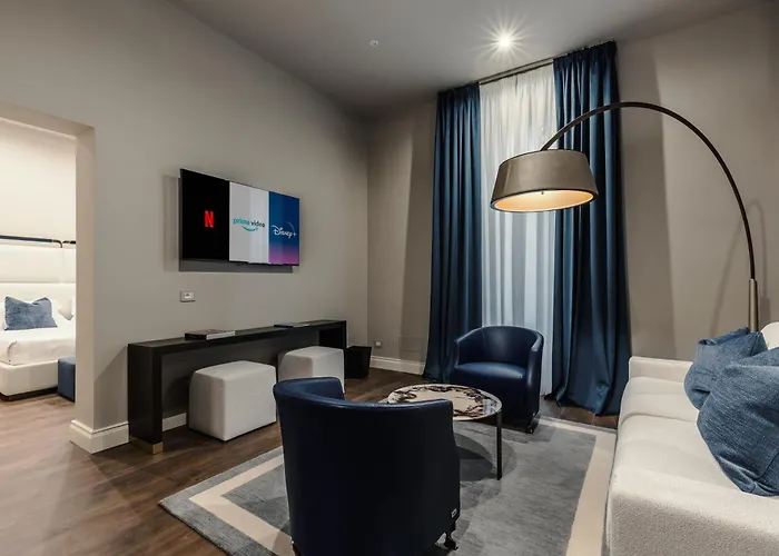 Four Pantheon בית הארחה