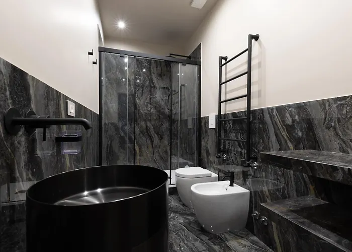 Four Pantheon בית הארחה 4*