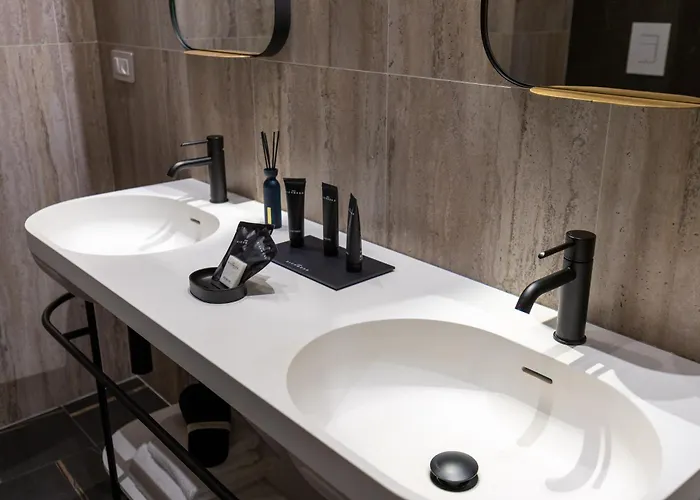 בית הארחה Four Pantheon 4*